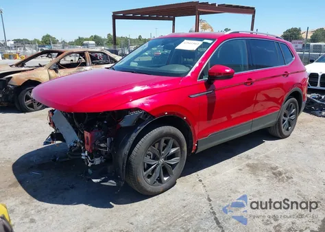 2024 Volkswagen Tiguan 2.0T Se/2.0T Wolfsburg Edition из США, поврежденный, VIN 3VVMB7AX5RM055829